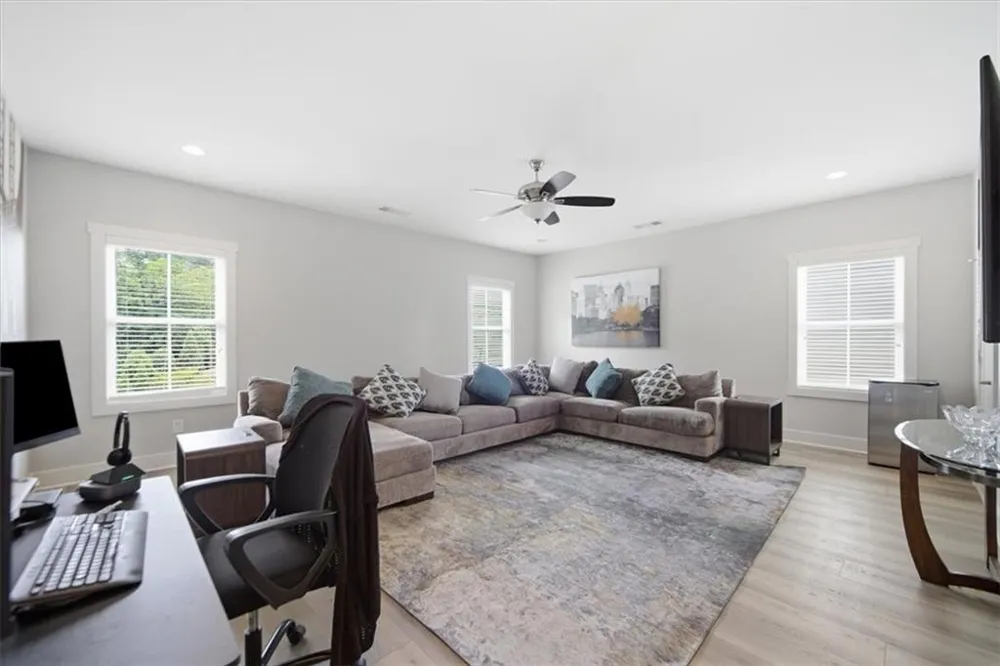 262 Dawson Drive Woodstock, GA 30188