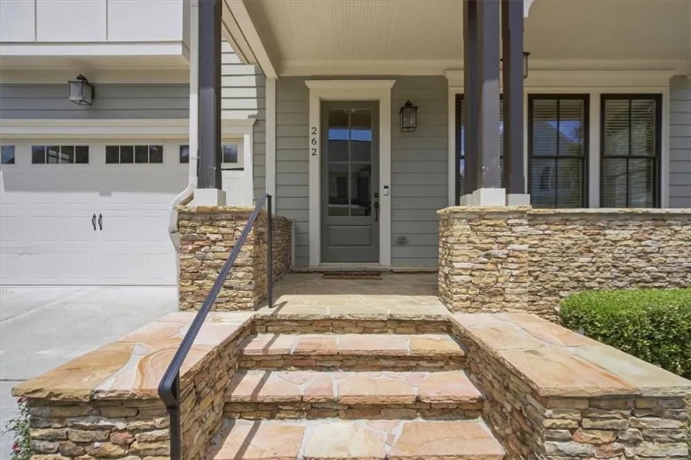 262 Dawson Drive Woodstock, GA 30188