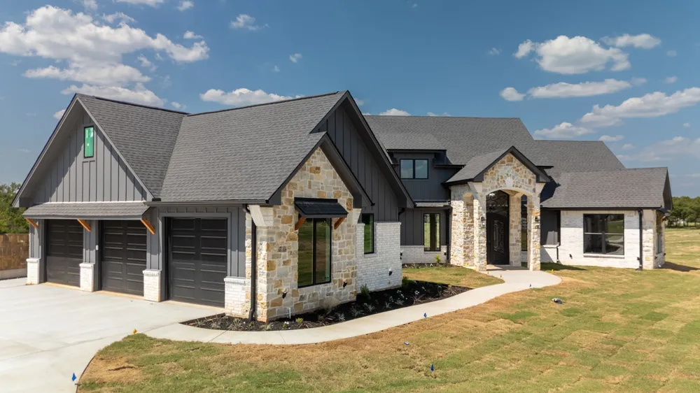 15703 County Road 436 Lindale, TX 75771