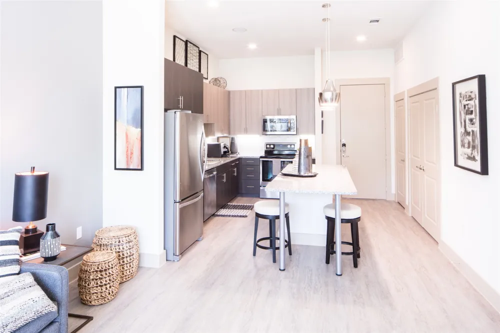 901 Zang Boulevard #101 Dallas, TX 75208