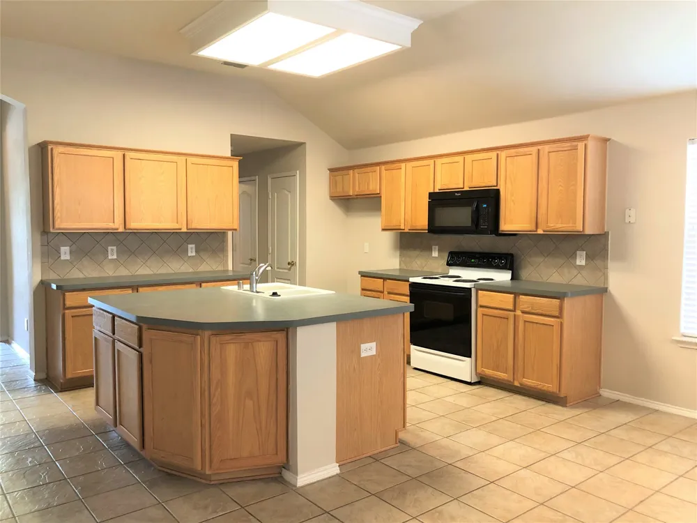 3110 Brett Road Corinth, TX 76210