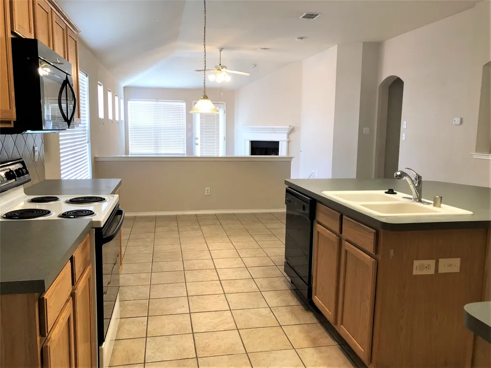 3110 Brett Road Corinth, TX 76210