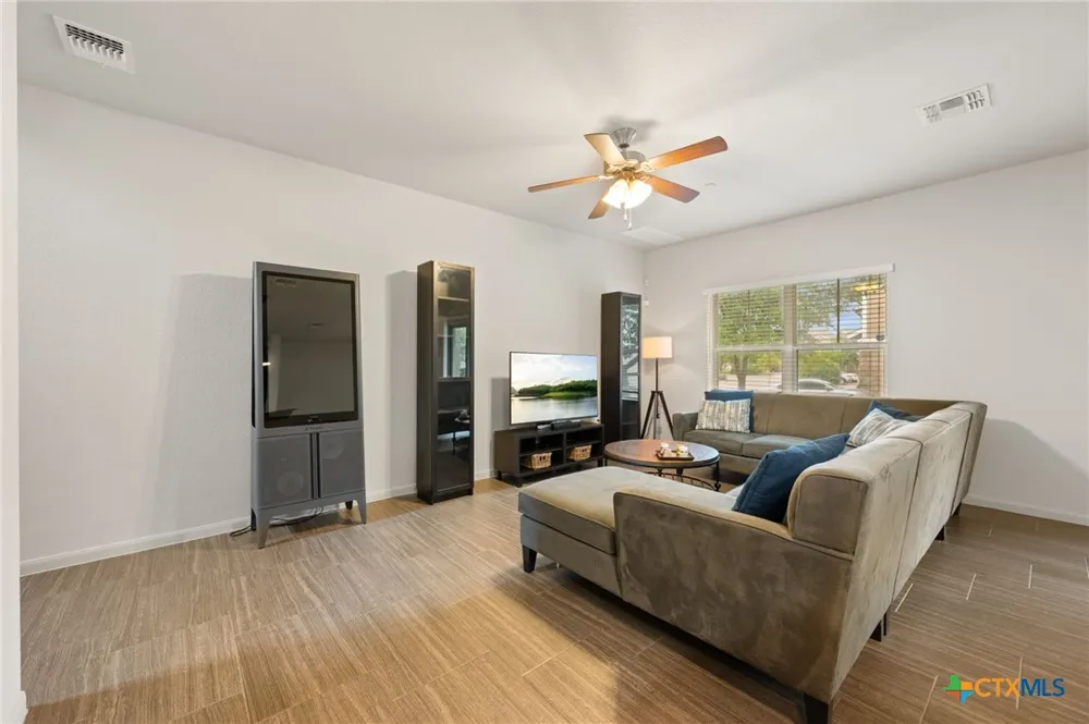 1620 Bryant Drive #2005 Round Rock, TX 78664