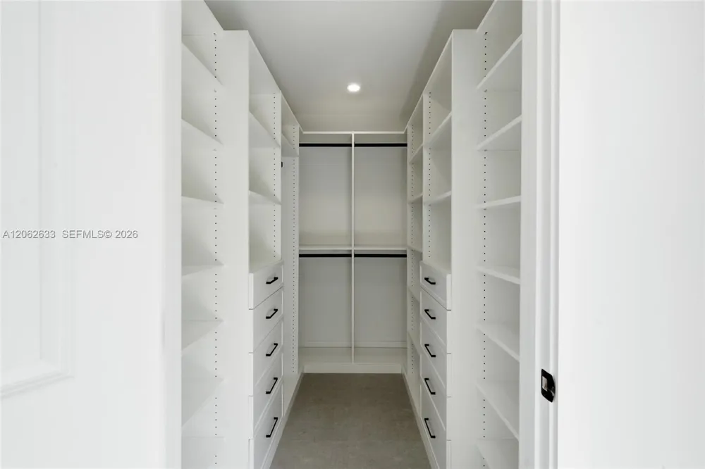 6421 SW 59th Ave South Miami, FL 33143