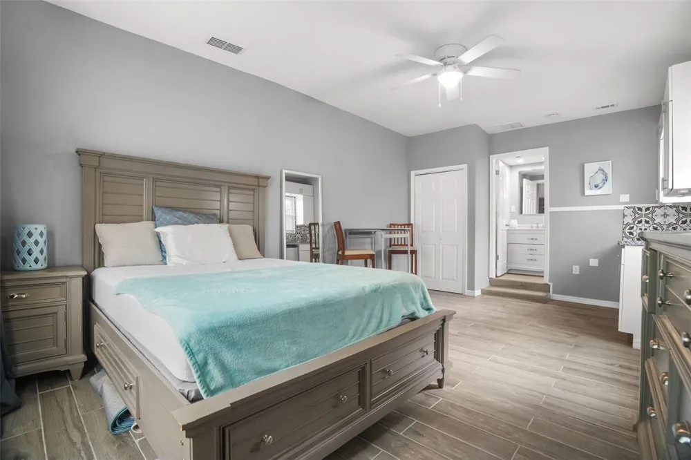 1663 SAN MATEO DRIVE Dunedin, FL 34698
