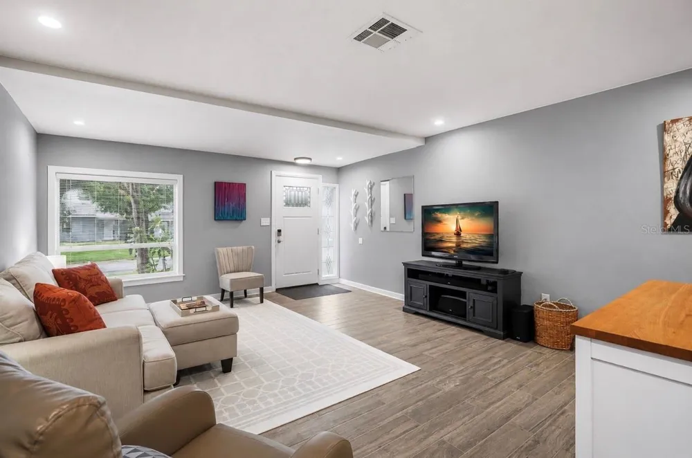 1663 SAN MATEO DRIVE Dunedin, FL 34698