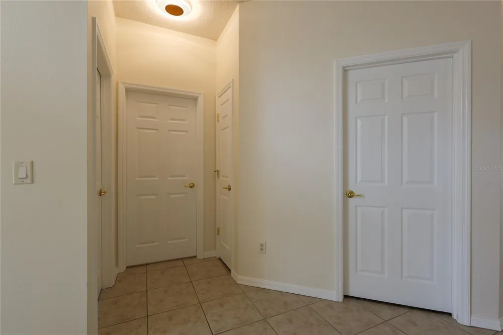 18014 JAVA ISLE DRIVE Tampa, FL 33647