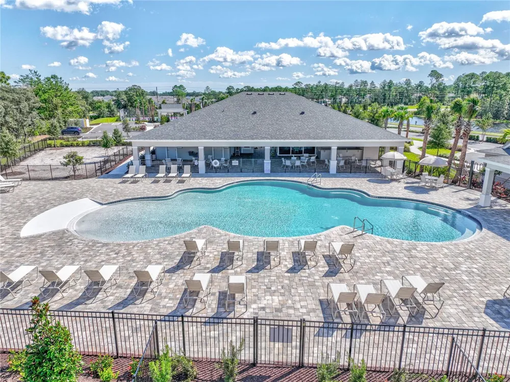 1664 LAKE RESERVE DRIVE Deland, FL 32724
