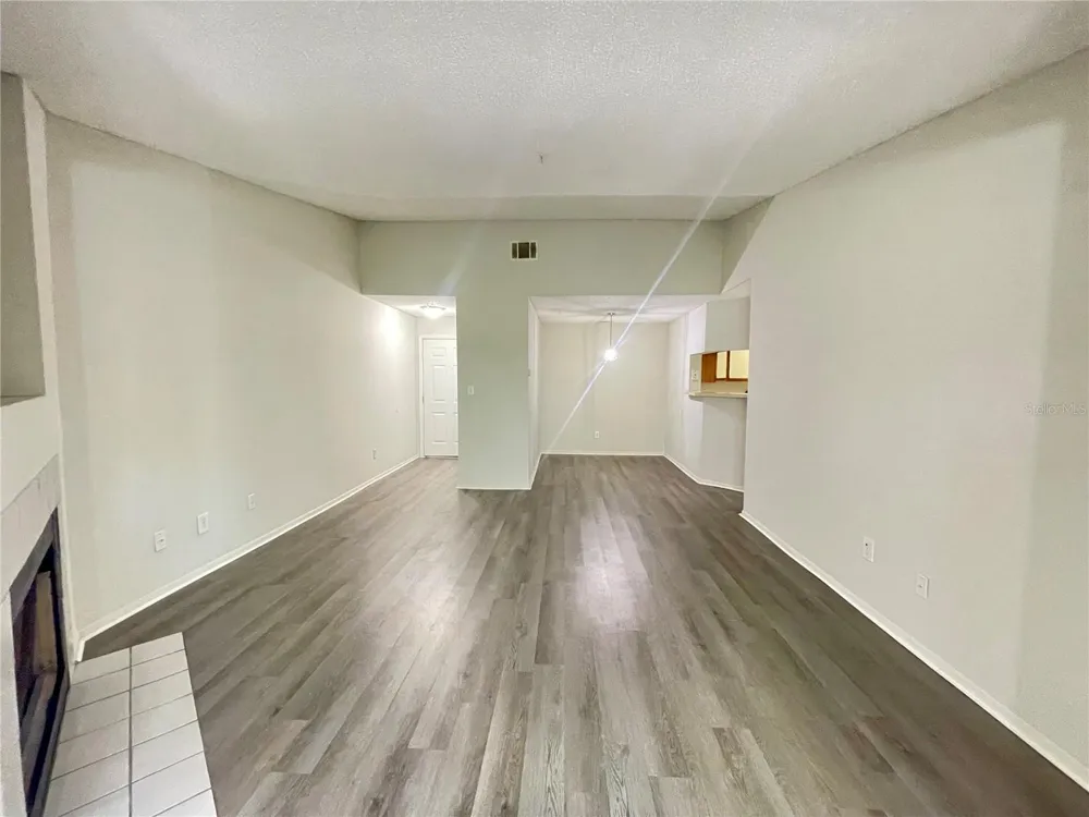 199 AFTON SQUARE #308 Altamonte Springs, FL 32714