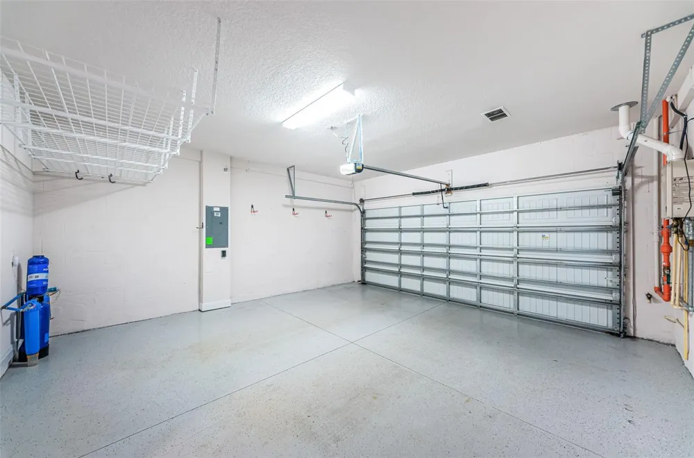815 BURLINGTON AVENUE St Petersburg, FL 33701