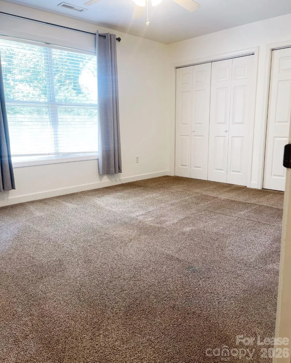 25 Meredith Drive Hendersonville, NC 28792