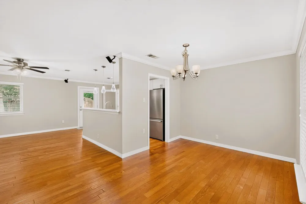 1207 Aransas Drive Euless, TX 76039