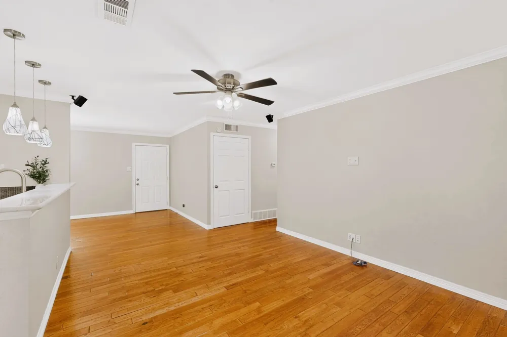 1207 Aransas Drive Euless, TX 76039