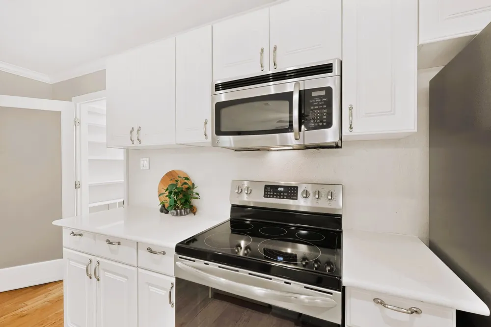 1207 Aransas Drive Euless, TX 76039
