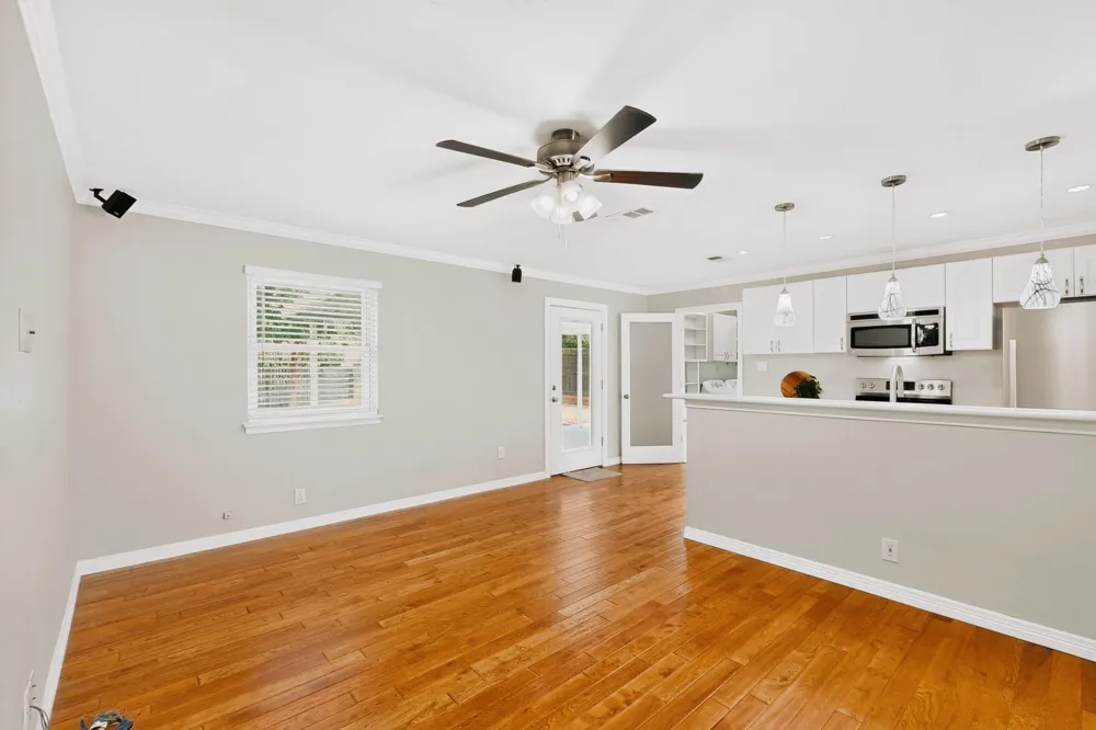 1207 Aransas Drive Euless, TX 76039