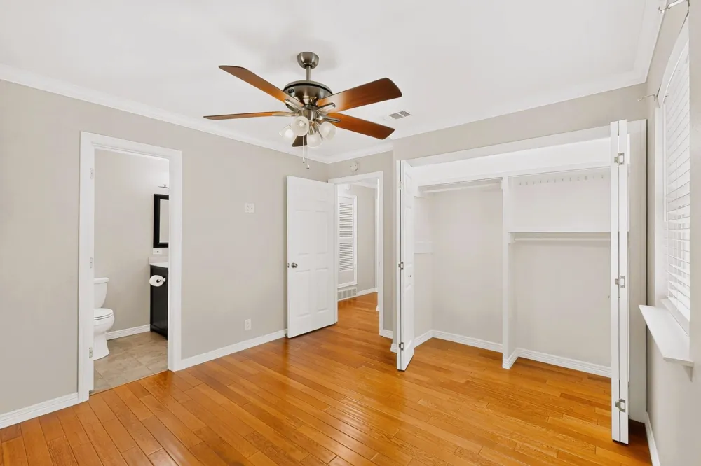 1207 Aransas Drive Euless, TX 76039