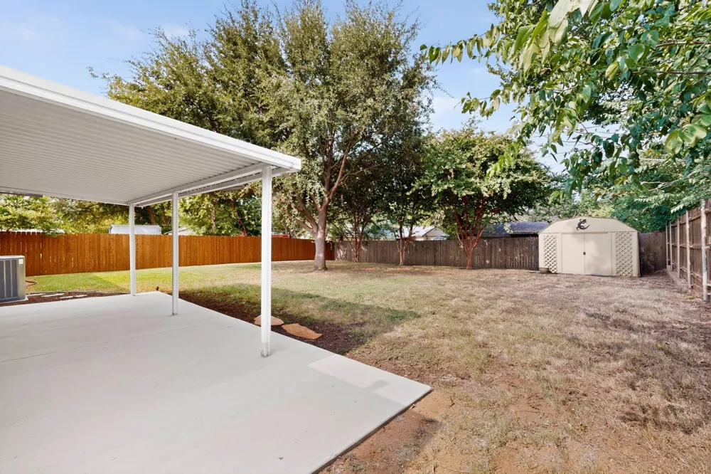 1207 Aransas Drive Euless, TX 76039