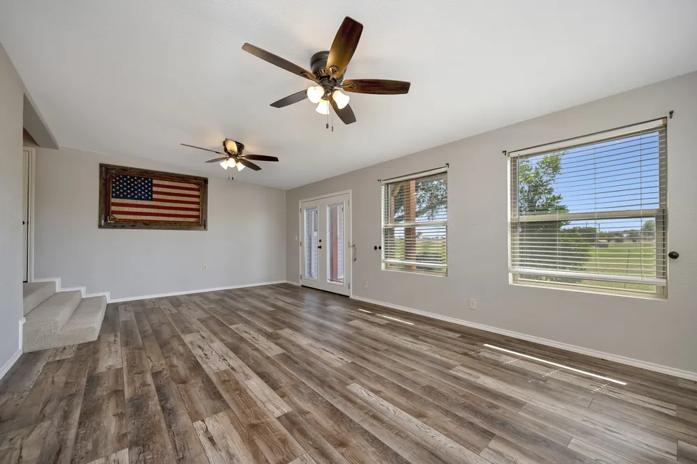 2561 County Road 248 Valley View, TX 76272