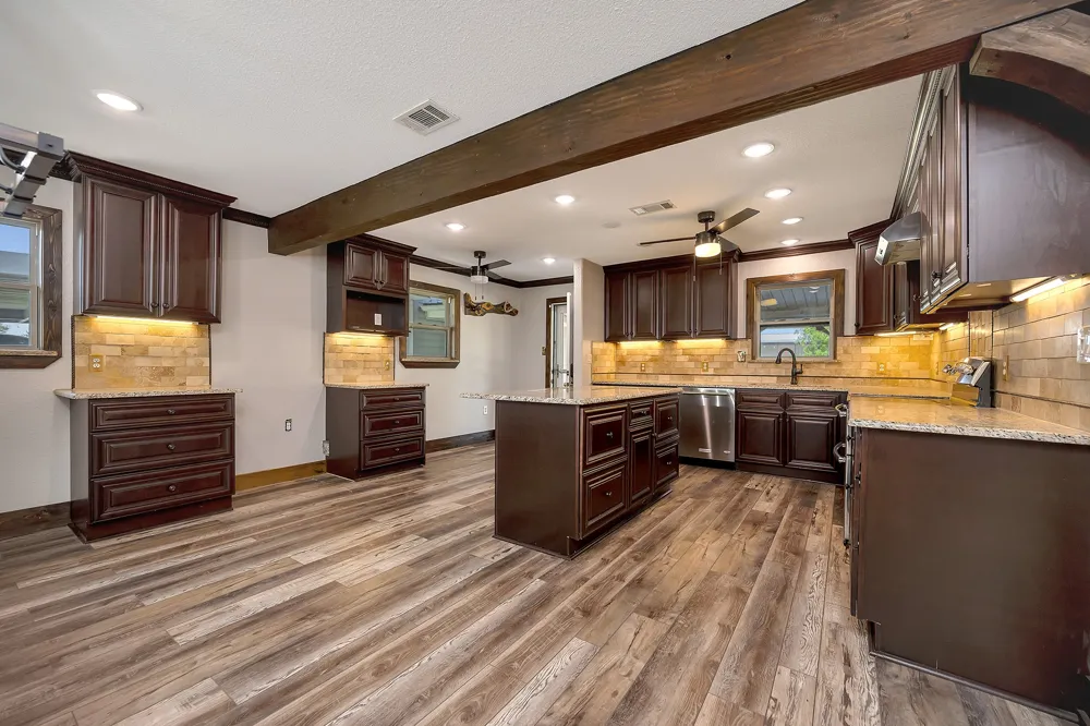 2561 County Road 248 Valley View, TX 76272