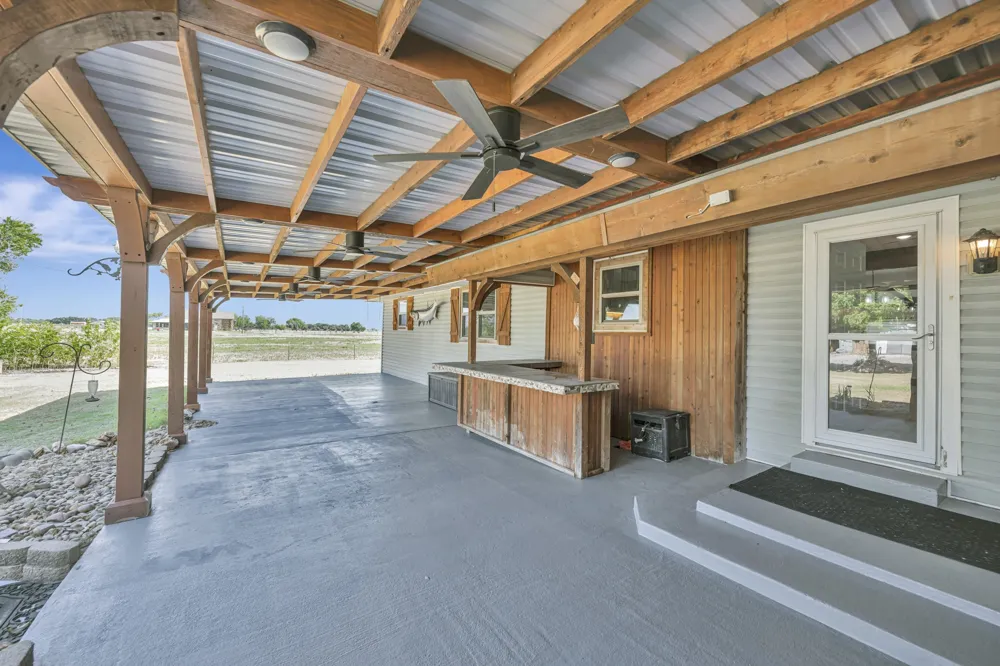 2561 County Road 248 Valley View, TX 76272