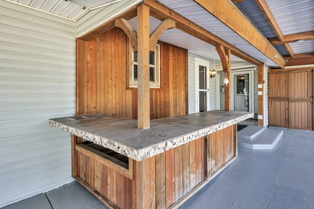 2561 County Road 248 Valley View, TX 76272
