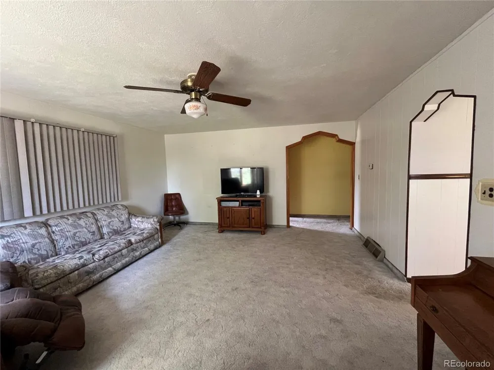 24722 US Highway 385 Burlington, CO 80807