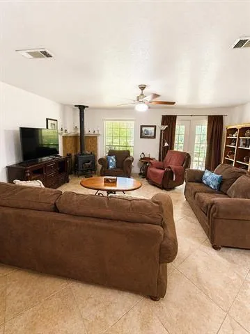7565 Silver Star Road Sour Lake, TX 77659