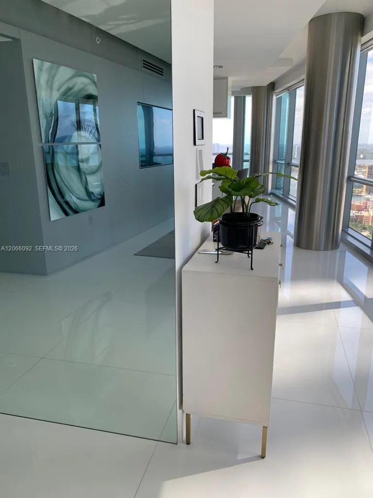 17121 Collins Ave #3808 Sunny Isles Beach, FL 33160