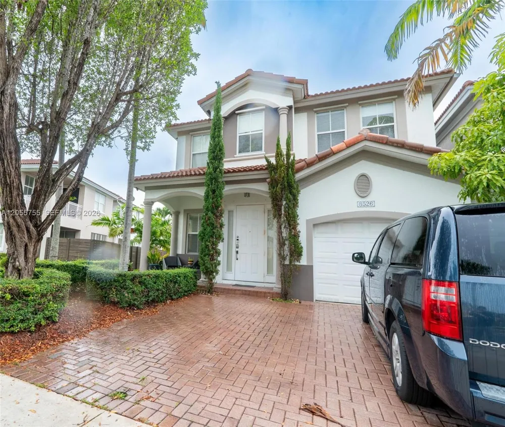 8526 NW 108th Ave #8526 Doral, FL 33178