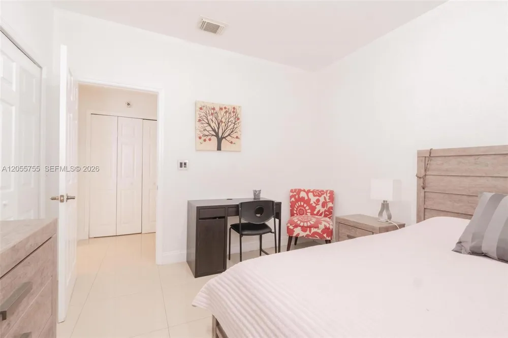 8526 NW 108th Ave #8526 Doral, FL 33178