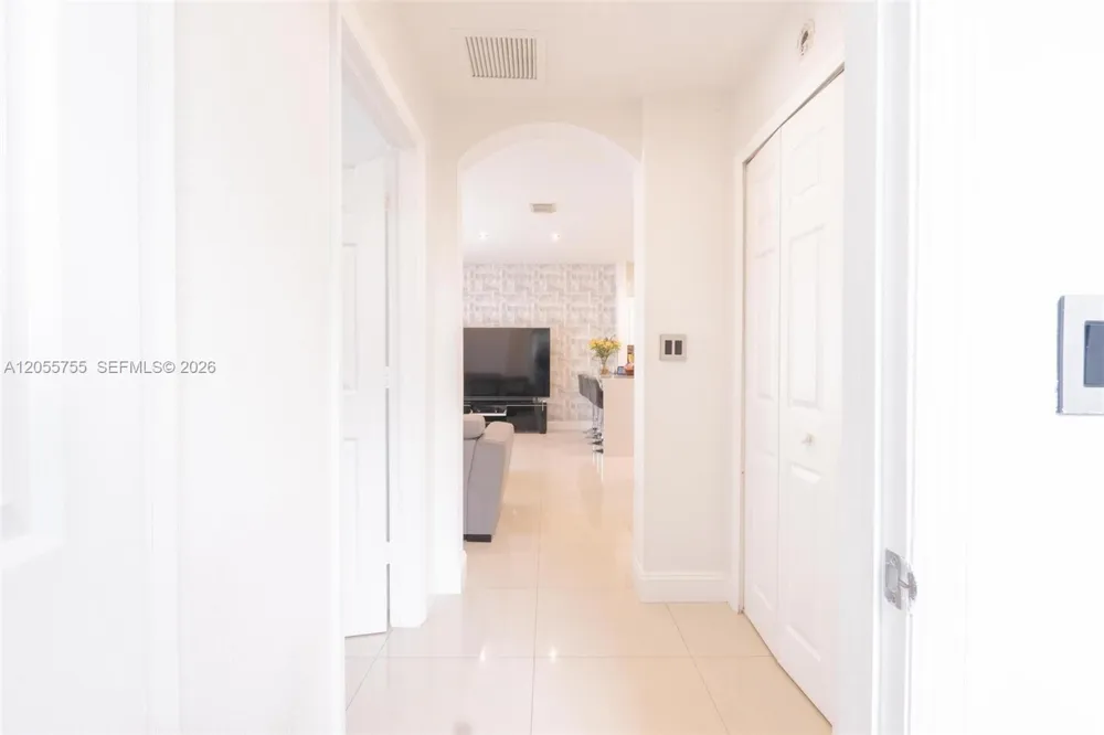 8526 NW 108th Ave #8526 Doral, FL 33178