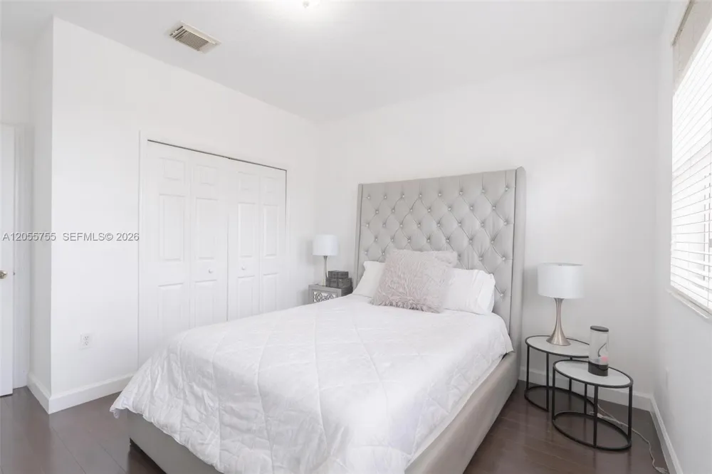 8526 NW 108th Ave #8526 Doral, FL 33178