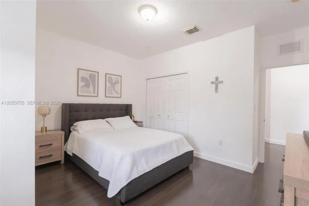 8526 NW 108th Ave #8526 Doral, FL 33178