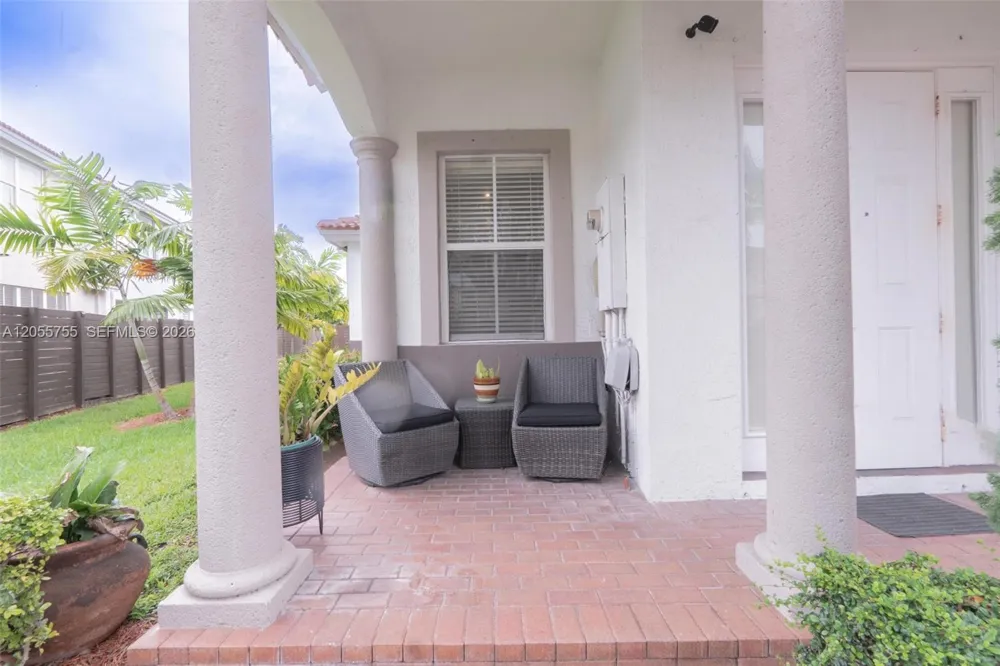 8526 NW 108th Ave #8526 Doral, FL 33178