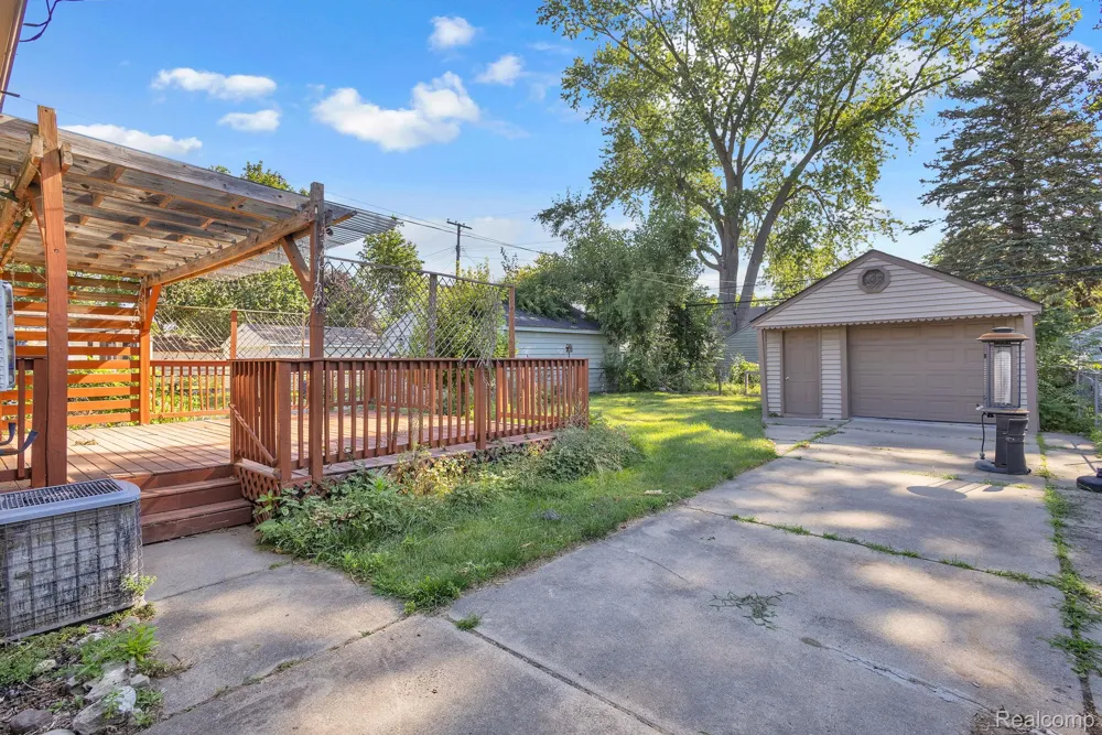 2129 Geneva Street Dearborn City, MI 48124