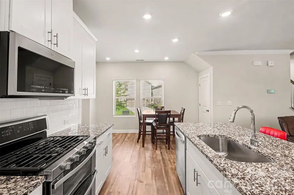 11822 Midnight Way Huntersville, NC 28078