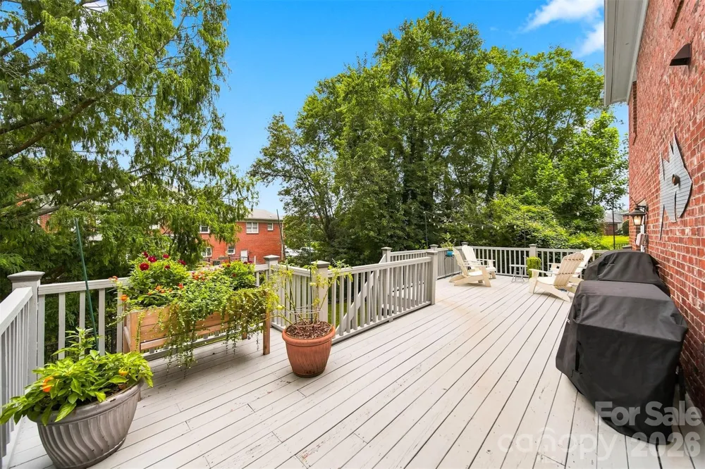 354 41st Avenue Place NW Hickory, NC 28601