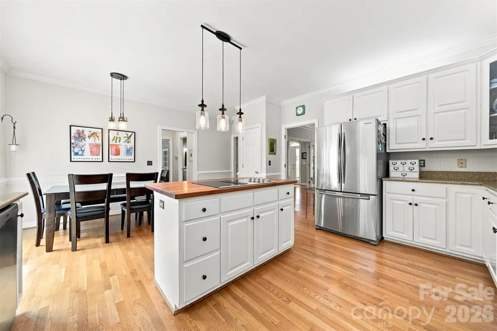 354 41st Avenue Place NW Hickory, NC 28601