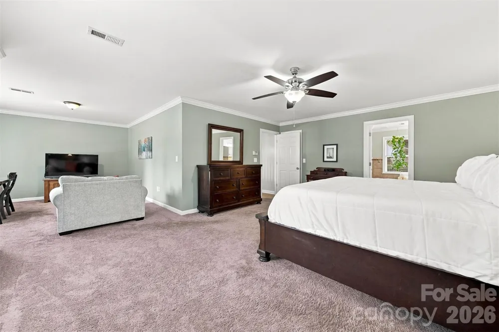 354 41st Avenue Place NW Hickory, NC 28601