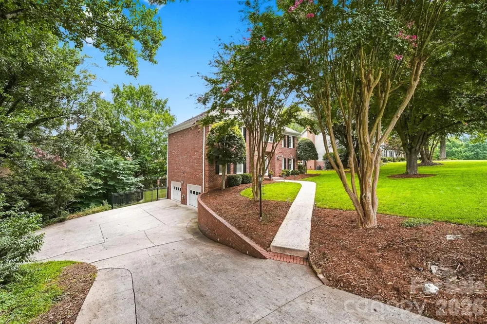 354 41st Avenue Place NW Hickory, NC 28601