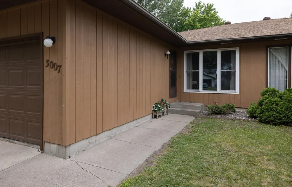 3007 18th Street S Fargo, ND 58103