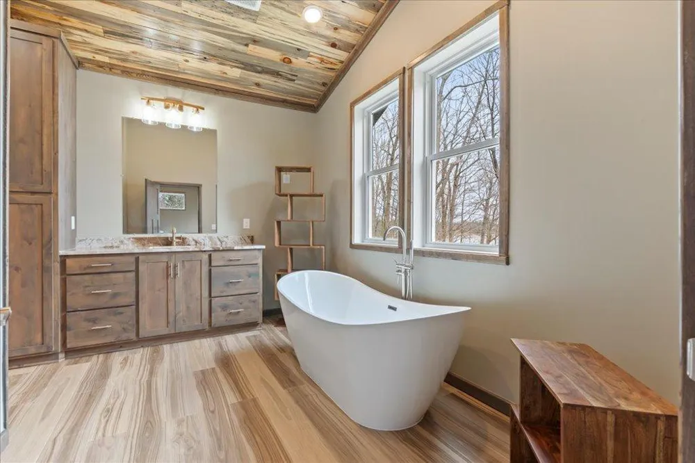 817 Sportsman Lane NE Longville, MN 56655