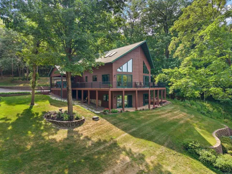 1383A Bay View Drive