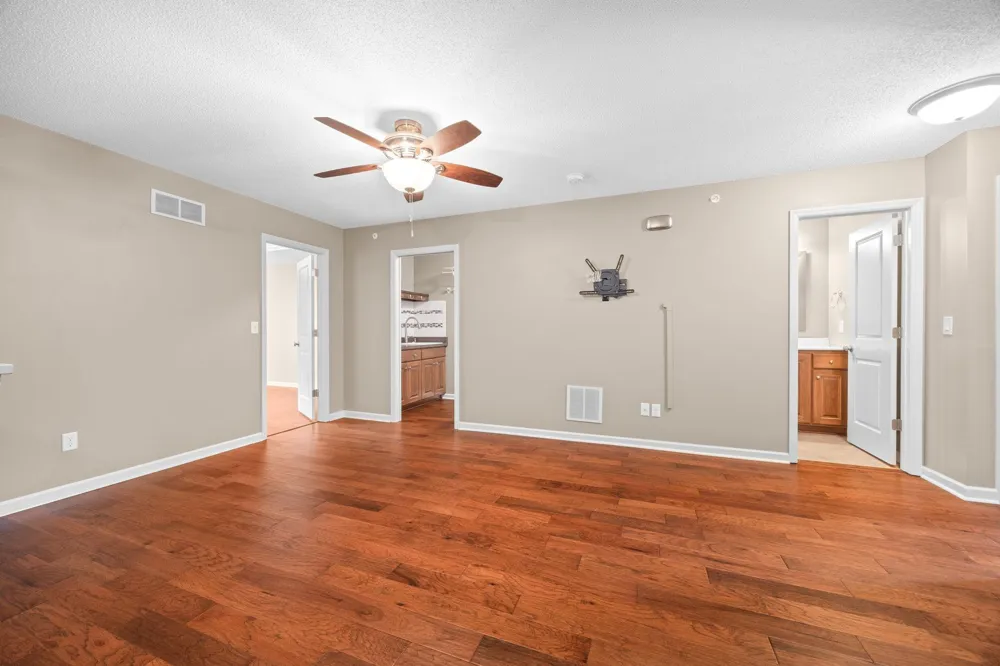 7745 Madelyn Creek Drive Victoria, MN 55386