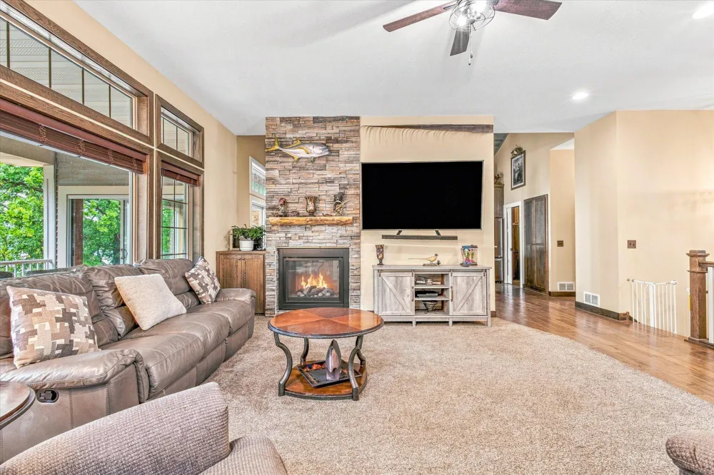 33276 Xenon Drive NW Princeton, MN 55371
