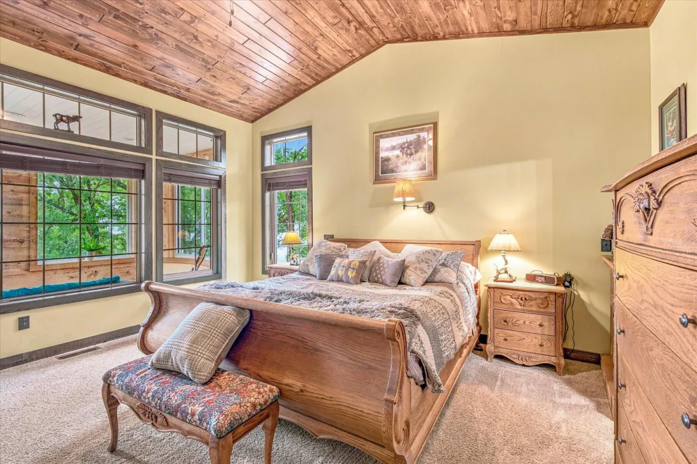 33276 Xenon Drive NW Princeton, MN 55371