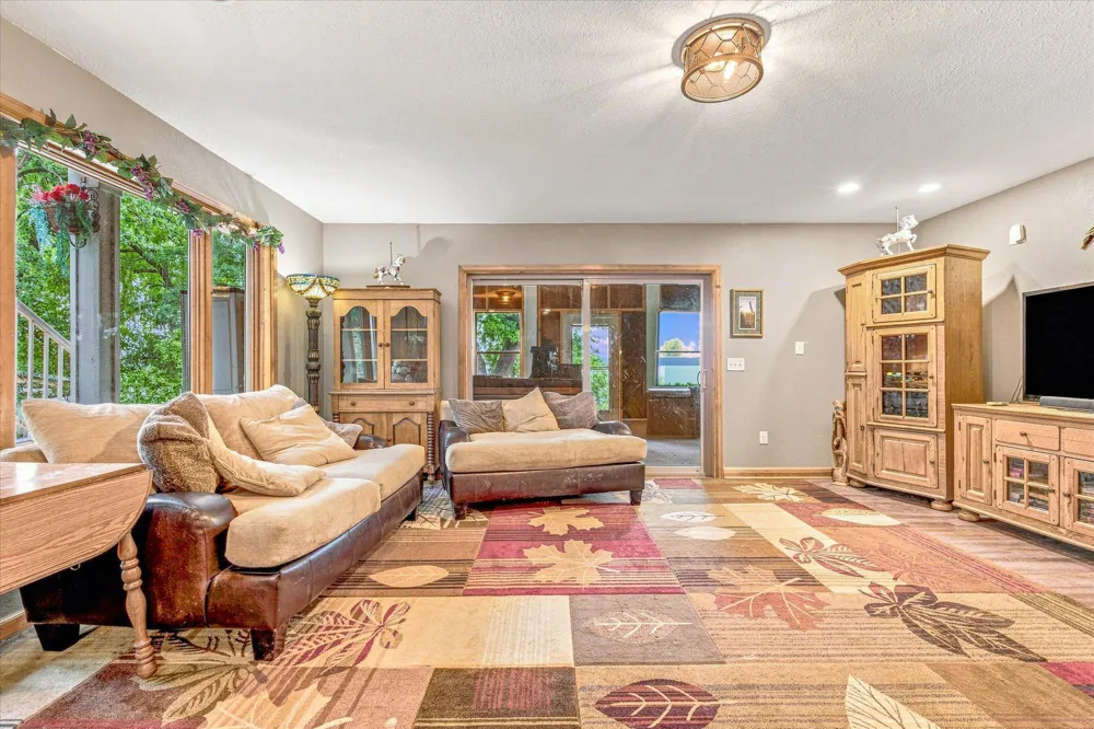 33276 Xenon Drive NW Princeton, MN 55371