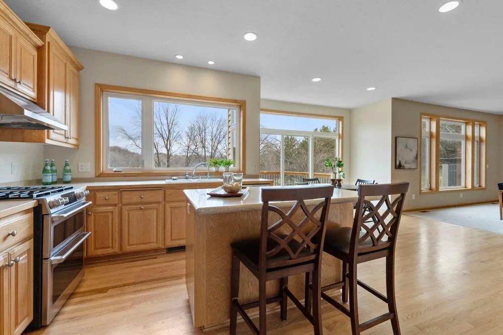 1080 82nd Street E Inver Grove Heights, MN 55077