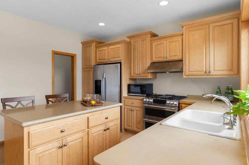 1080 82nd Street E Inver Grove Heights, MN 55077