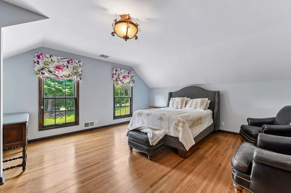 480 Highcroft Road Wayzata, MN 55391